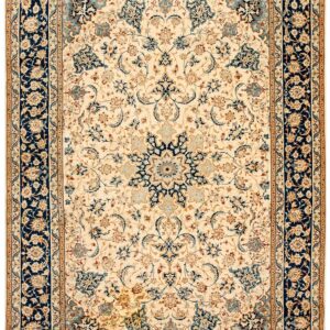 Antique Persian Isfahan Rug 5'1"Ã—7'4" Hand-Knotted, Central Persia