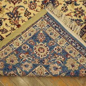 Antique Persian Isfahan Rug 7'×10'5" Hand-Knotted, Central Persia - detail view 5