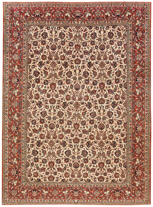 Antique persian isfahan rug, hand-knotted wool, central persia 1 Antique persian isfahan rug, hand-knotted wool, central persia