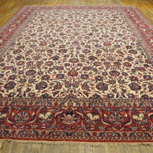 Antique Persian Isfahan Rug, Hand-Knotted Wool, Central Persia - detail view 3