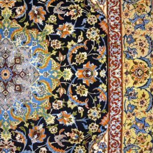 Antique Persian Isfahan Rug, Hand-Knotted Wool, Central Persia - detail view 2