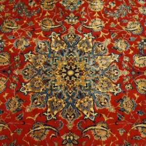 Antique Persian Isfahan Silk Rug 5'5"Ã—8' Hand-Knotted, Central Persia - detail view 4