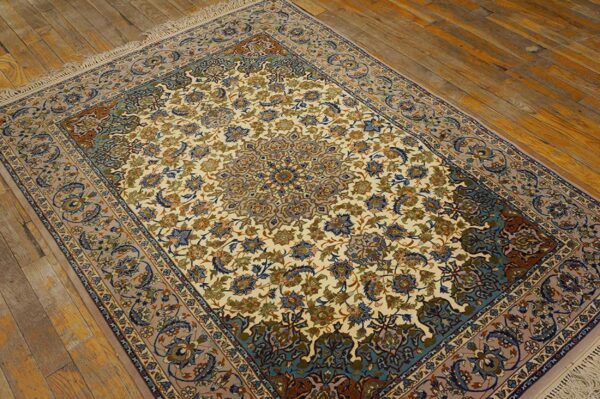 Antique persian isfahan silk rug 3'8"×5'1" hand-knotted silk, central persia 3 Antique persian isfahan silk rug 3'8"ã—5'1" hand-knotted silk, central persia - detail view 2