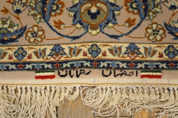 Antique persian isfahan silk rug 3'8"×5'1" hand-knotted silk, central persia 4 Antique persian isfahan silk rug 3'8"ã—5'1" hand-knotted silk, central persia - detail view 3