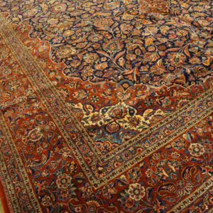 Antique Persian Kashan Rug, Hand-Knotted Wool - detail view 3