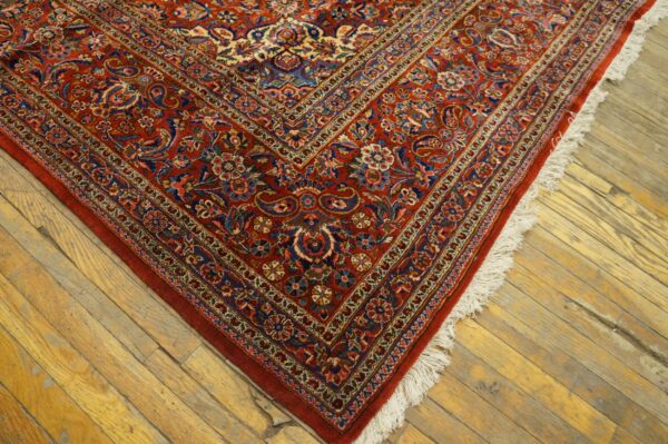 Antique persian kashan rug, hand-knotted wool 5 Antique persian kashan rug, hand-knotted wool - detail view 4