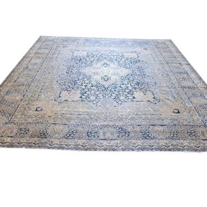 Antique Persian Kirman Carpet 14'5"Ã—15'5" Blue Field, Camel Border, Square Format, Circa 1900 - detail view 2