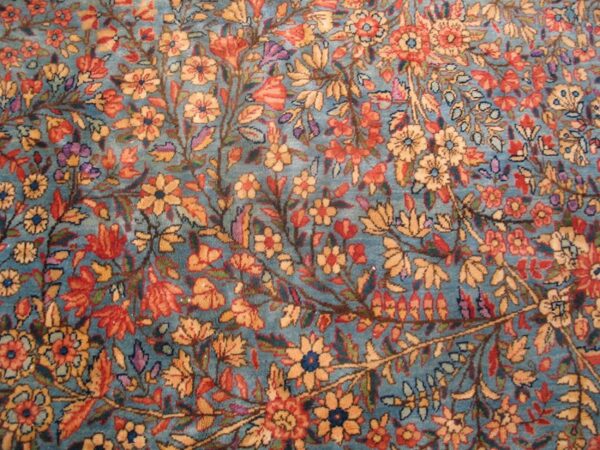 Antique persian kirman carpet 13'10"×16'8" blue floral, hand-knotted wool, 1920s - detail view 5