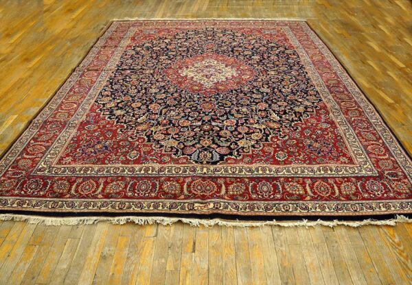 Antique persian mashhad rug 8'2"ã—11'1" hand-knotted wool, northeastern persia - detail view 2