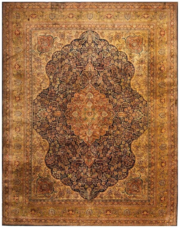 Antique persian qazvin rug 9'10"×12'10" hand-knotted wool 1 Antique persian qazvin rug 9'10"×12'10" hand-knotted wool