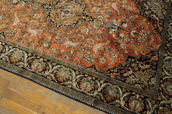 Antique persian qum silk rug 4'7"ã—7'4" hand-knotted silk, central persia - detail view 1