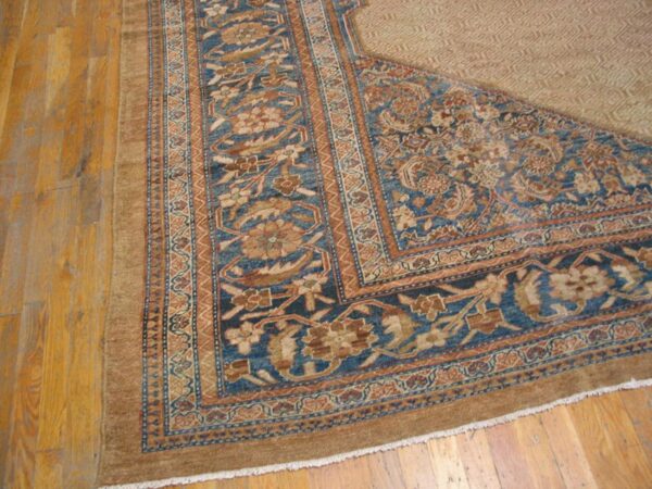 Antique persian serab carpet 10'6"×17'6" camel & blue, 19th century, northwestern persia 3 Antique persian serab carpet 10'6"×17'6" camel & blue, 19th century, northwestern persia - detail view 2