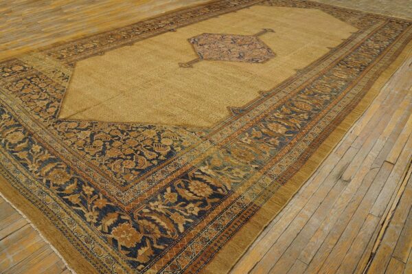 Antique persian serab carpet 10'6"×17'6" camel & blue, 19th century, northwestern persia 9 Antique persian serab carpet 10'6"×17'6" camel & blue, 19th century, northwestern persia - detail view 8