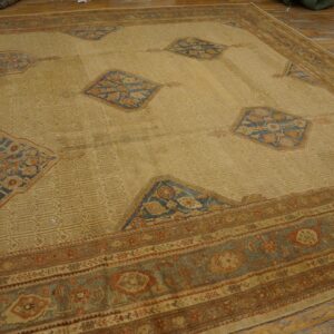 Antique Persian Serab Carpet 11'6"×18'9" Camel & Light Blue Medallion, Circa 1890 - detail view 7