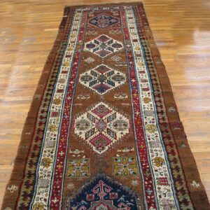 Antique Persian Serab Rug, Hand-Knotted Wool, Northwestern Persia - detail view 1