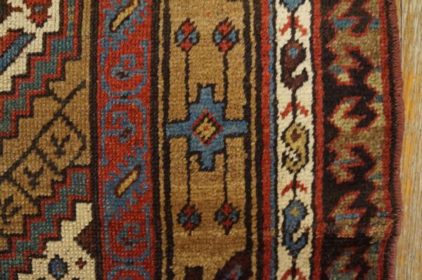 Antique persian serab rug, hand-knotted wool, northwestern persia - detail view 2