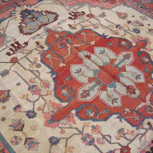 Antique Persian Serapi Carpet 9'10"×11'10" Ivory & Red Rust, Medallion Design, Circa 1880 - detail view 4