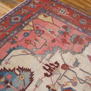 Antique Persian Serapi Carpet 9'10"×11'10" Ivory & Red Rust, Medallion Design, Circa 1880 - detail view 5