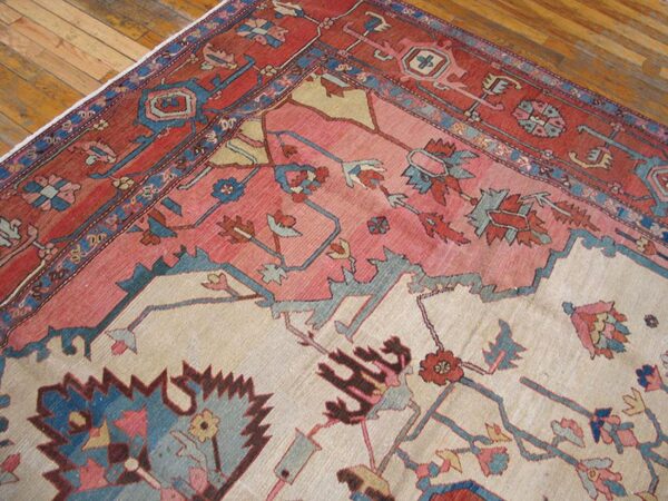 Antique persian serapi carpet 9'10"×11'10" ivory & red rust, medallion design, circa 1880 - detail view 5