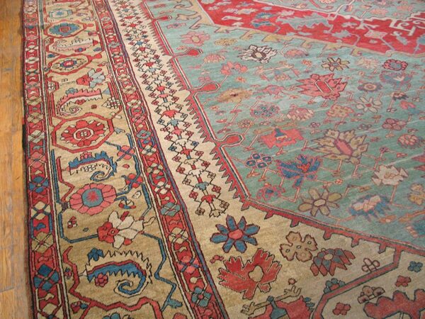 Antique persian serapi carpet 16'8"×24'10" sky blue & camel, circa 1890 - detail view 1