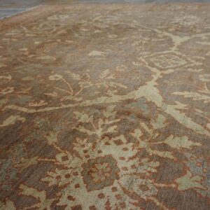 Antique Persian Sultanabad Carpet 10'4"Ã—13'4" Buff & Salmon, Hand-Knotted Wool, 1890s - detail view 3