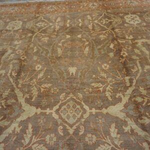 Antique Persian Sultanabad Carpet 10'4"Ã—13'4" Buff & Salmon, Hand-Knotted Wool, 1890s - detail view 8