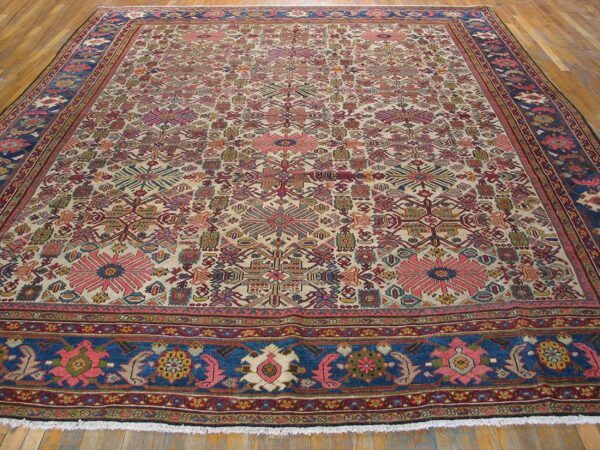 Antique persian sultanabad rug 10'×13' ivory & blue geometric, circa 1900 - detail view 2