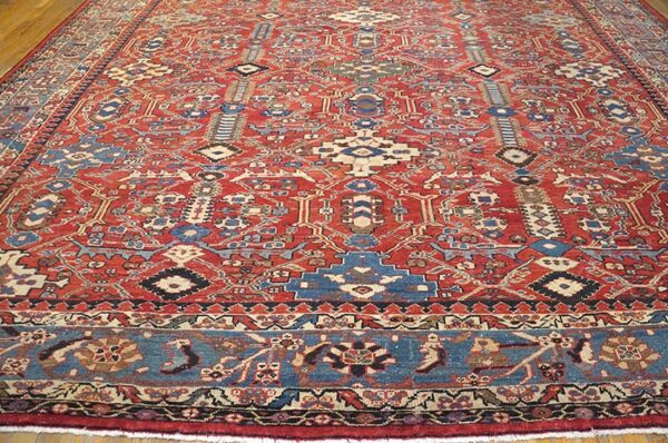 Antique persian sultanabad rug 12'6"×16'10" red geometric, circa 1890 - detail view 1