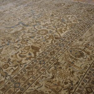 Antique Persian Tabriz Carpet 18'4"×24'8" Ivory Field, Late 19th Century - detail view 2