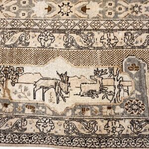 Antique Persian Tabriz Carpet, Late 19th Century, Hand-Knotted Wool - detail view 7