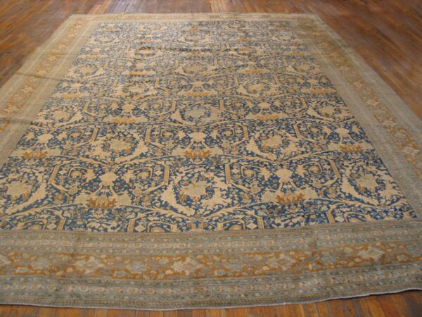 Antique persian tabriz carpet 11'6"×16' navy mostofi pattern, rust border, circa 1920 - detail view 1