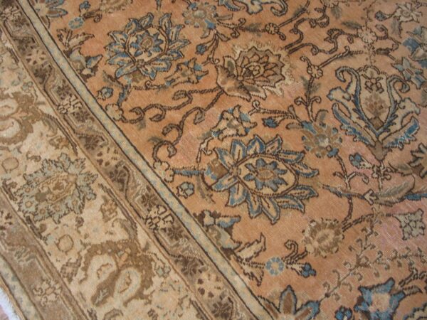 Antique persian tabriz carpet 8'5"×11'9" peach geometric, ivory border, 1930s-40s 3 Antique persian tabriz carpet 8'5"×11'9" peach geometric, ivory border, 1930s-40s - detail view 2