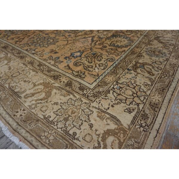 Antique persian tabriz carpet 8'5"×11'9" peach geometric, ivory border, 1930s-40s 8 Antique persian tabriz carpet 8'5"×11'9" peach geometric, ivory border, 1930s-40s - detail view 7