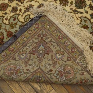 Antique Persian Tabriz Rug, Hand-Knotted Wool - detail view 3