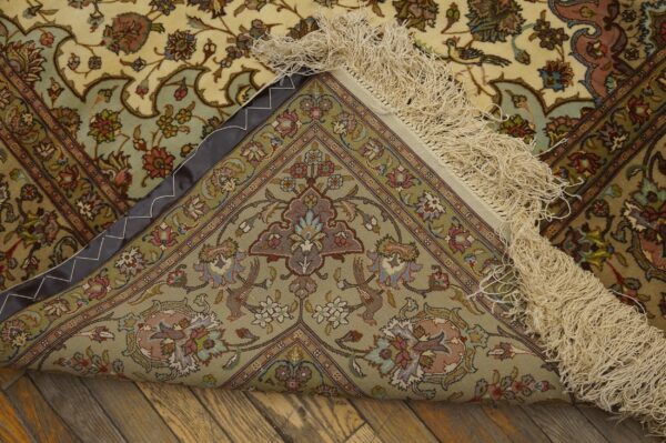 Antique persian tabriz rug, hand-knotted wool - detail view 3