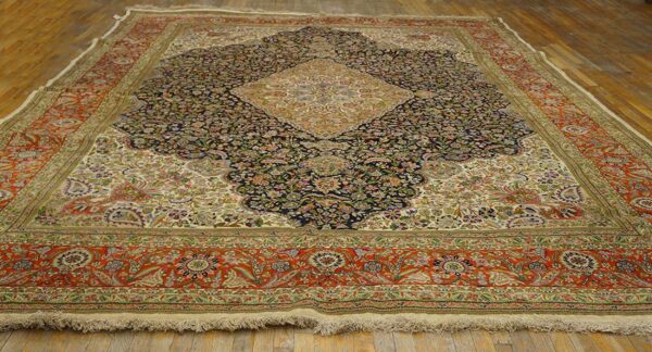 Antique persian tabriz rug 10'8"ã—15'4" hand-knotted wool - detail view 1