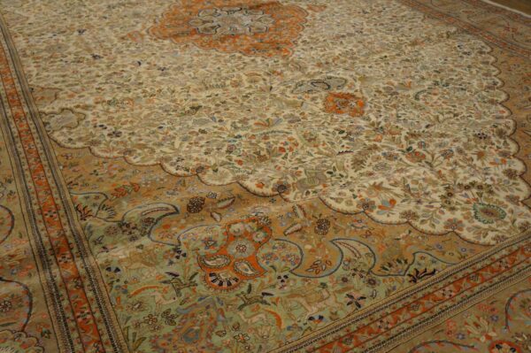 Antique persian tabriz rug 13'ã—19' hand-knotted wool - detail view 10
