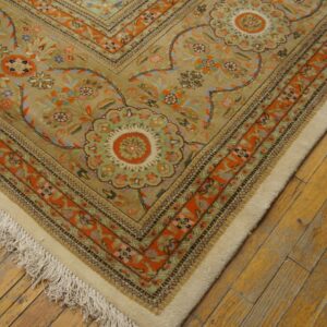 Antique Persian Tabriz Rug 13'Ã—19' Hand-Knotted Wool - detail view 5