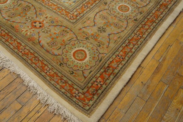 Antique persian tabriz rug 13'ã—19' hand-knotted wool - detail view 5
