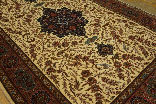Antique persian tabriz rug 5'9"ã—8'10" hand-knotted wool - detail view 4