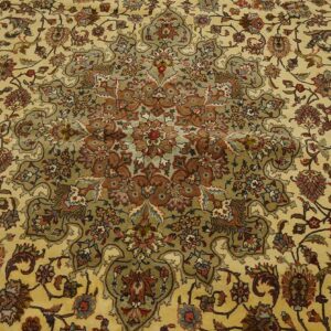 Antique Persian Tabriz Rug 8'×9'8" Hand-Knotted Wool - detail view 3