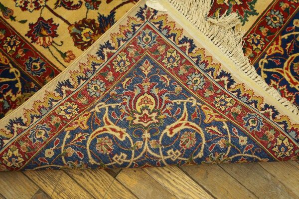 Antique persian tabriz rug 6'5"ã—9'11" hand-knotted wool - detail view 1
