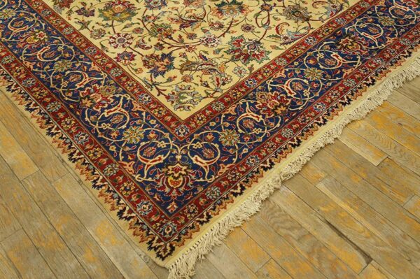 Antique persian tabriz rug 6'5"ã—9'11" hand-knotted wool - detail view 3