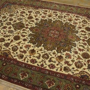 Antique Persian Tabriz Rug 5'1"×8'7" Hand-Knotted Wool - detail view 5
