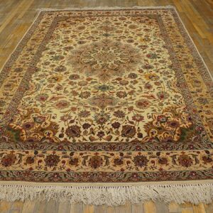 Antique Persian Tabriz Rug 5'10"×9'4" Hand-Knotted Wool - detail view 1