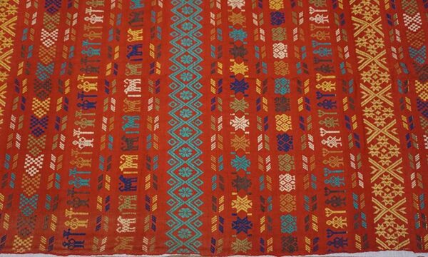 Antique swedish flat-weave carpet 5'10"ã—8'10" red & yellow, early 20th century, circa 1930 - detail view 7
