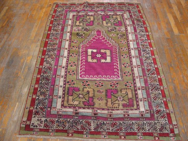 Antique turkish anatolian melas prayer rug 4'×6' green & ivory, 1850s 2 Antique turkish anatolian melas prayer rug 4'×6' green & ivory, 1850s - detail view 1