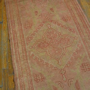 Antique Turkish Oushak Runner 3'×12' Rose Medallion, Hand-Knotted Wool, 1920s - detail view 2