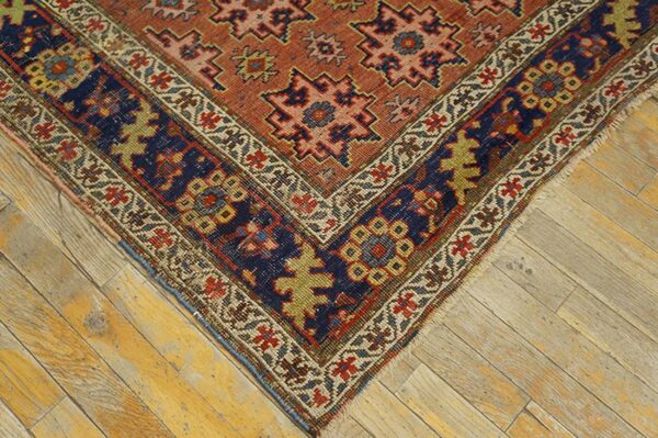 Antique w. Persian bijar carpet 4'6"×10'6" salmon field, 19th century - detail view 2