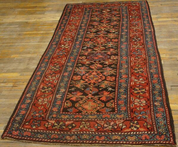 Antique w. Persian kurdish carpet 4'×8'9" brown field, red border, late 19th century - detail view 1